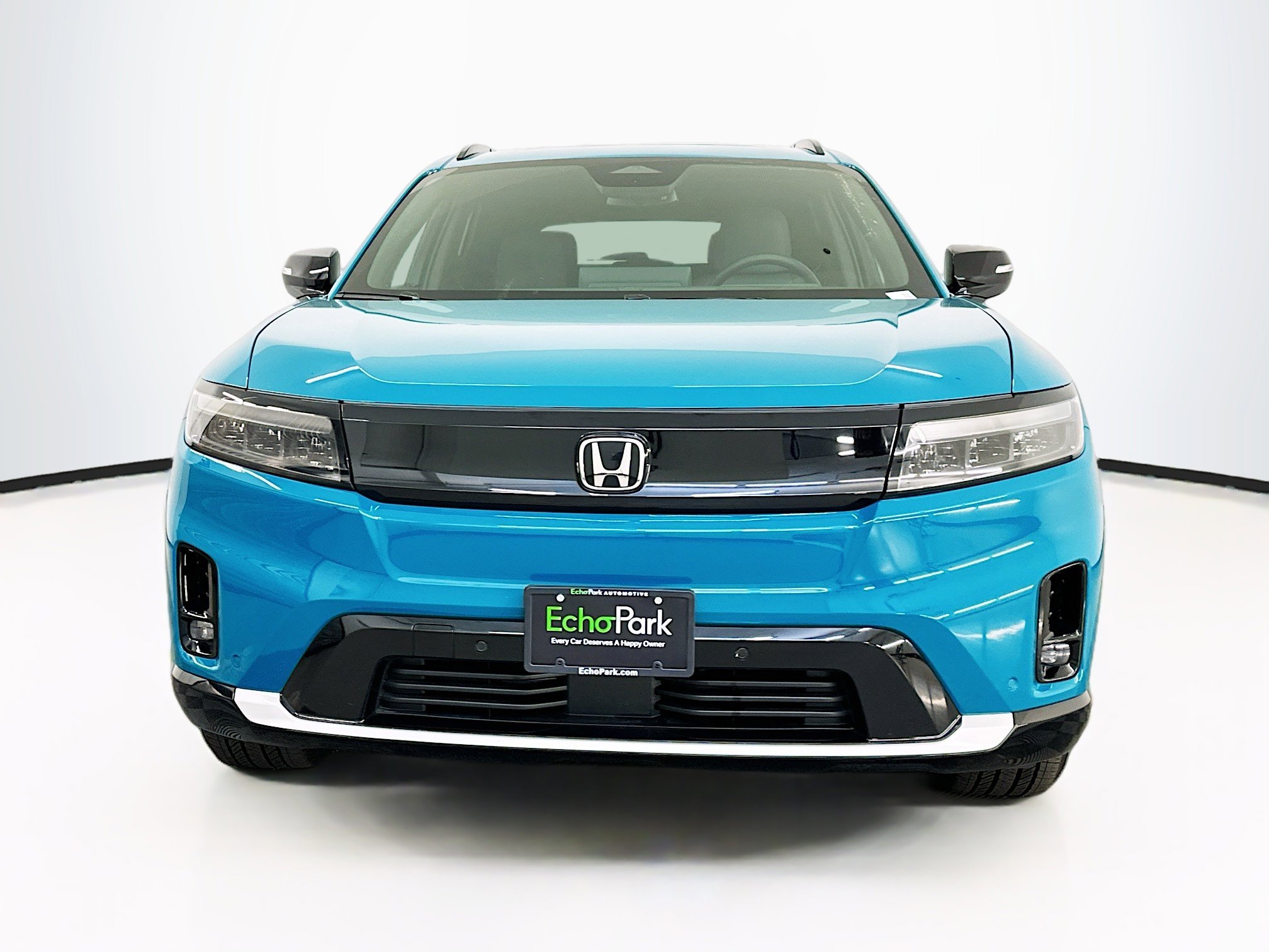 Used 2025 Honda Prologue Touring image 2