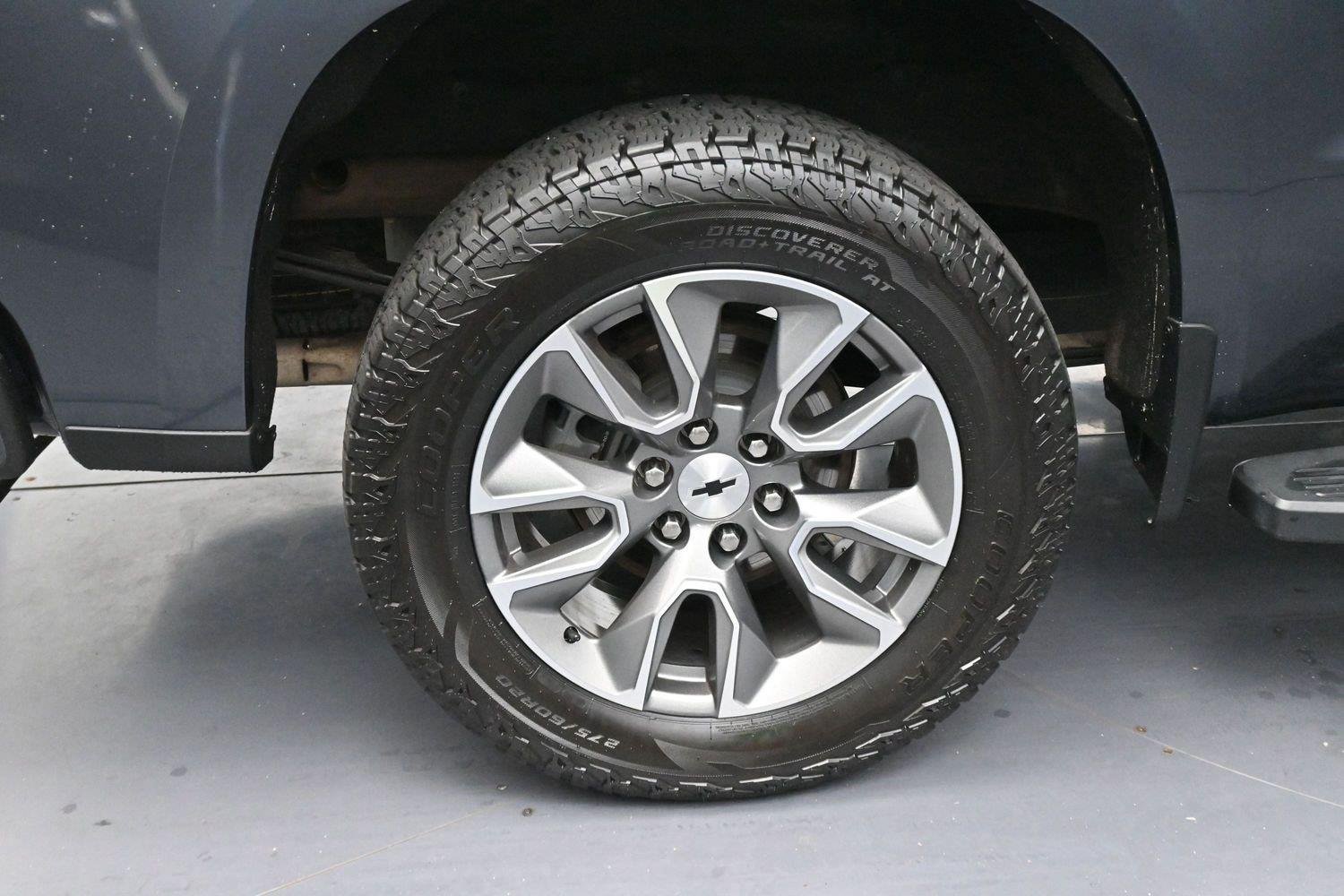 Used 2021 Chevrolet Silverado 1500 RST AWD/4WD image 32