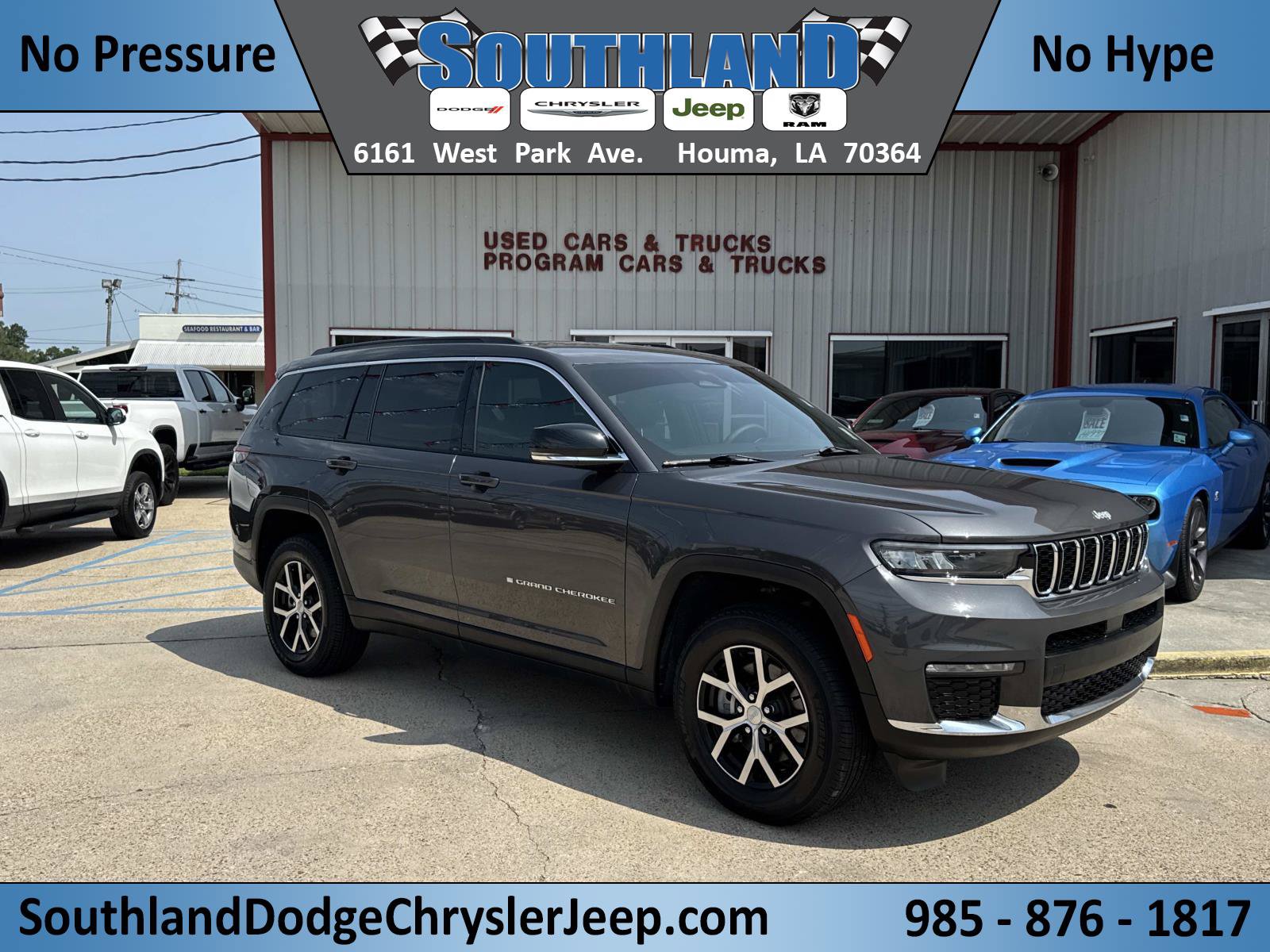 Used 2024 Jeep Grand Cherokee L Limited RWD image 1