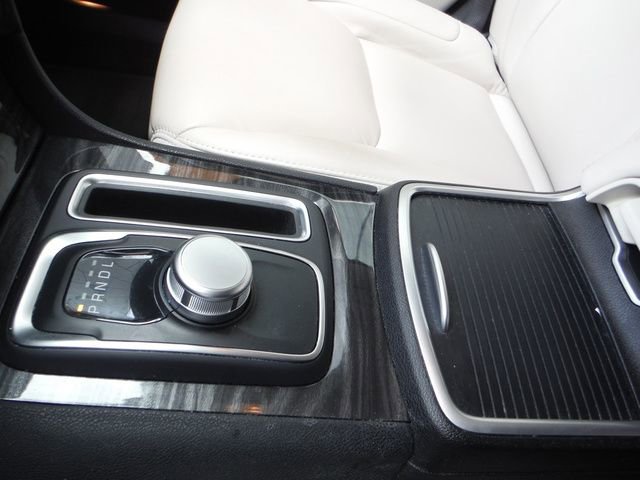 Certified 2018 Chrysler 300 Touring L image 20
