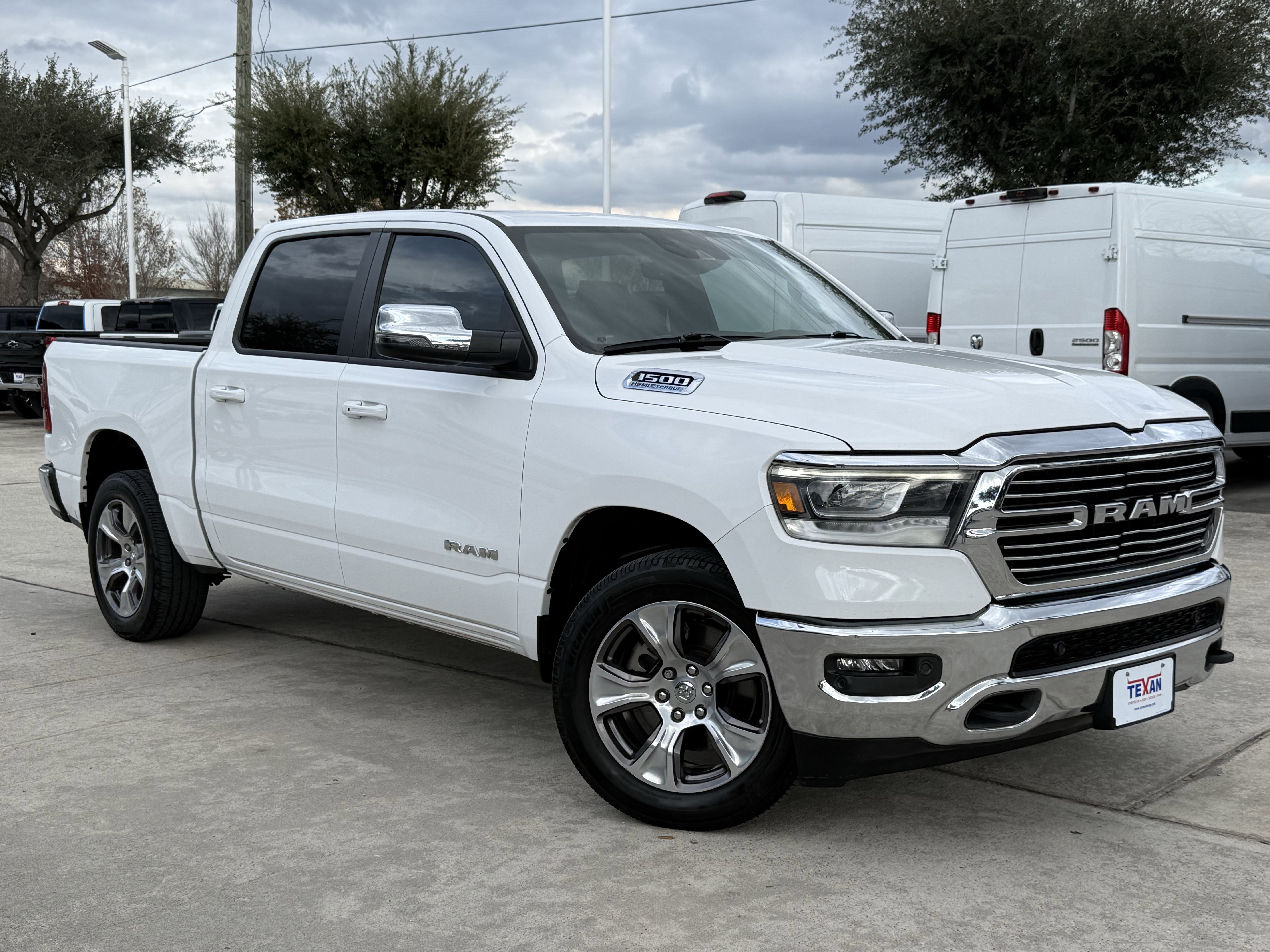 Used 2023 RAM 1500 Laramie image 2