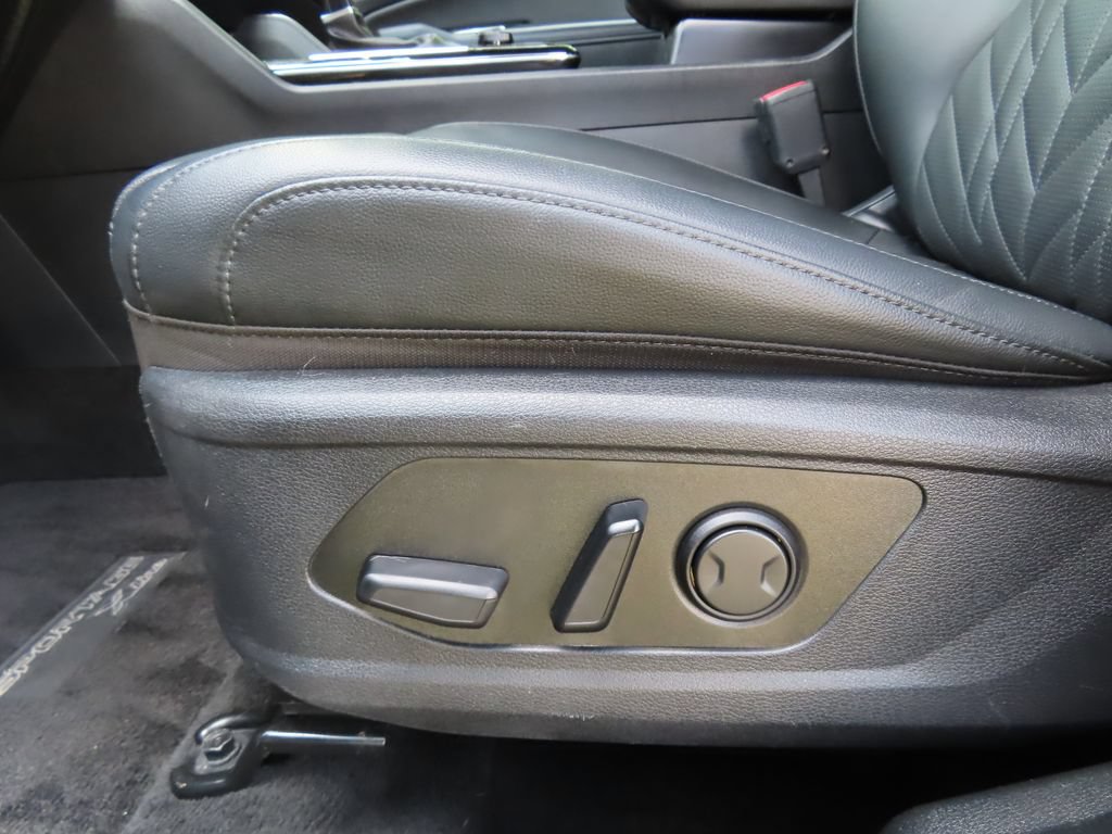 Certified 2023 Kia Sportage X-Line w/ X-Line Premium Package AWD/4WD image 9