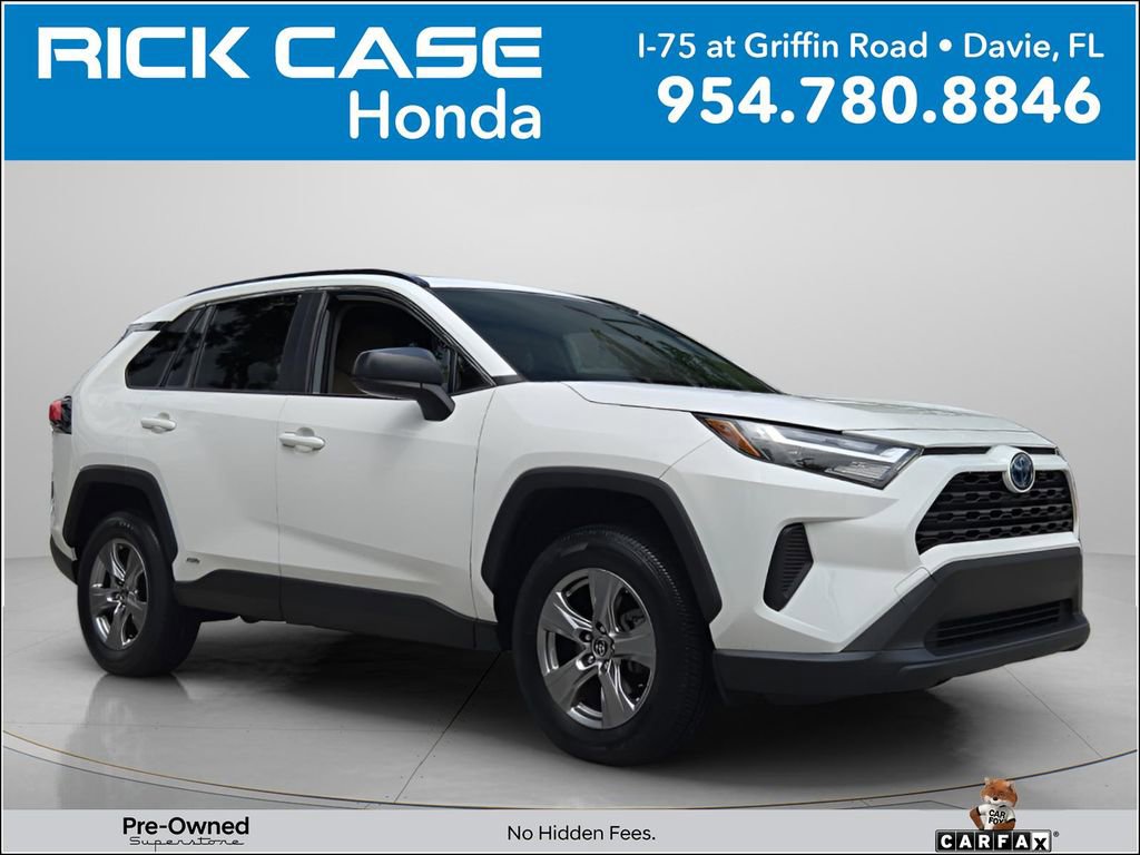 Used 2023 Toyota RAV4 LE image 1