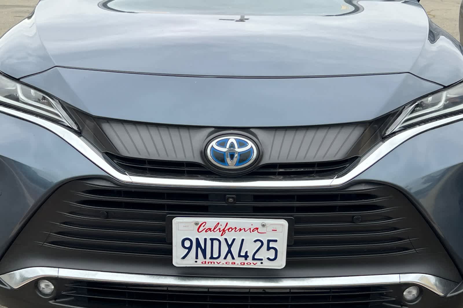 Used 2022 Toyota Venza Limited AWD/4WD image 12