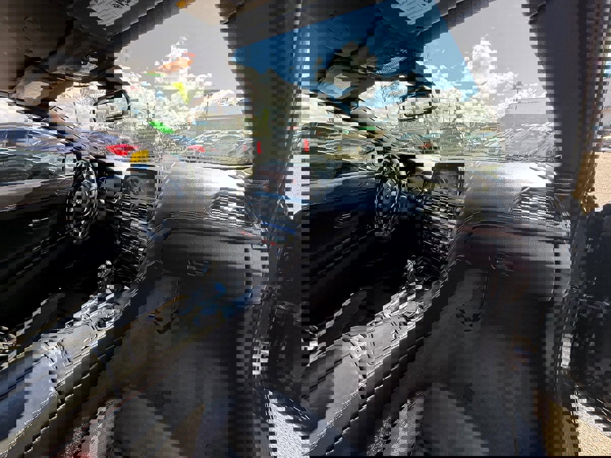 Used 2017 BMW 650i Convertible RWD image 18