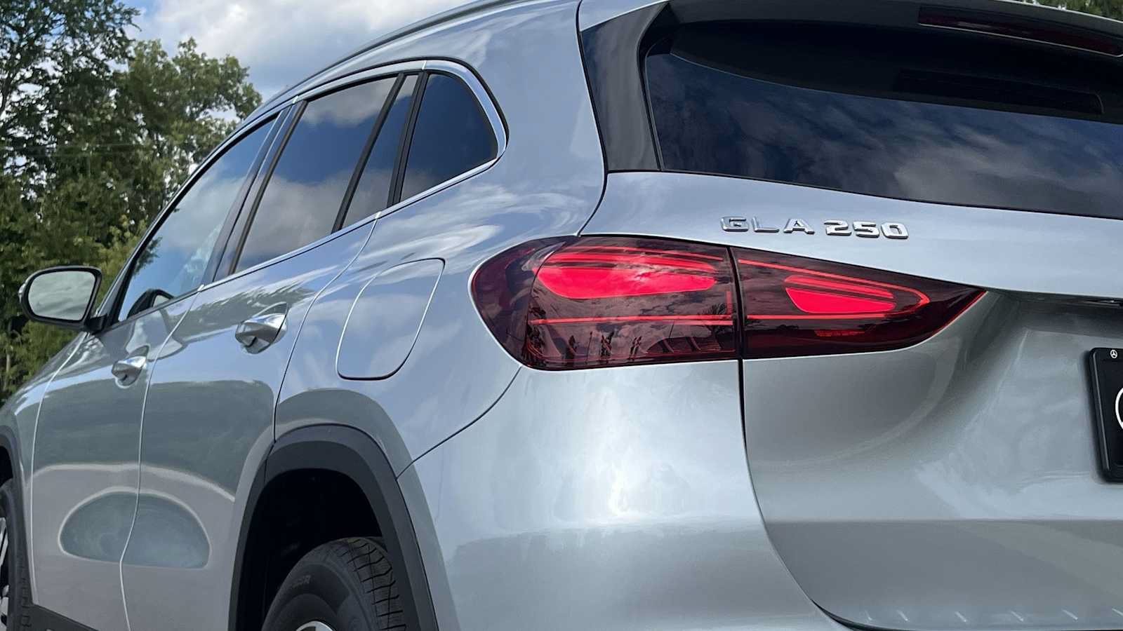 New 2026 Mercedes-Benz GLA 250 4MATIC image 17