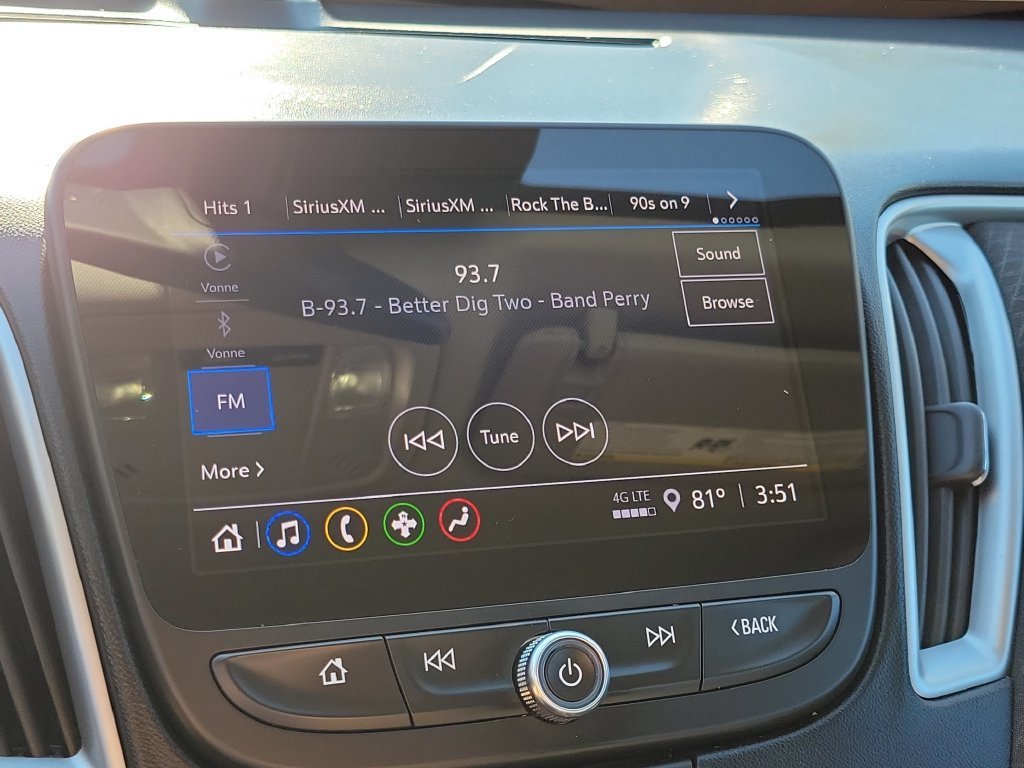 Used 2024 Chevrolet Malibu LT FWD image 23
