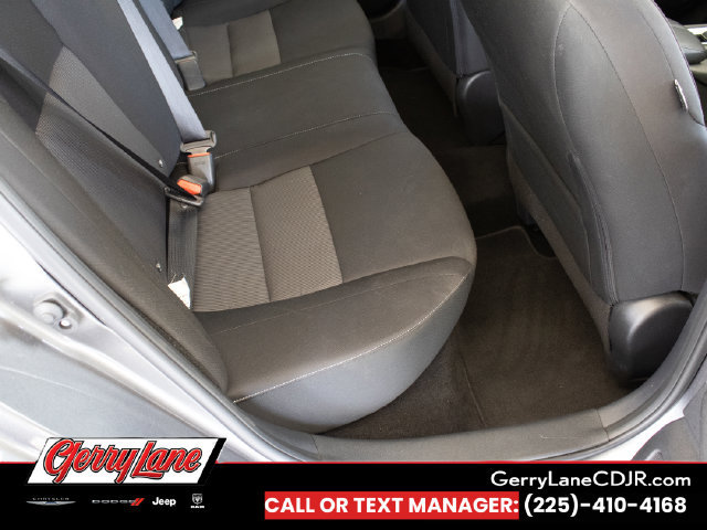 Used 2025 Nissan Sentra SV FWD image 15