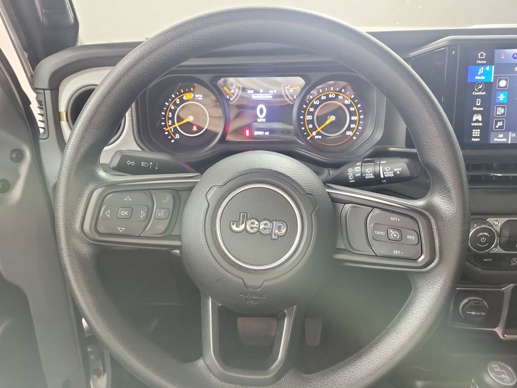 Used 2024 Jeep Wrangler Sport AWD/4WD image 13
