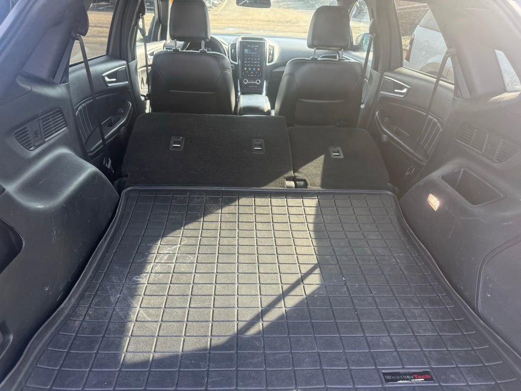 Used 2019 Ford Explorer Limited w/ Class III Trailer Tow Package image 22