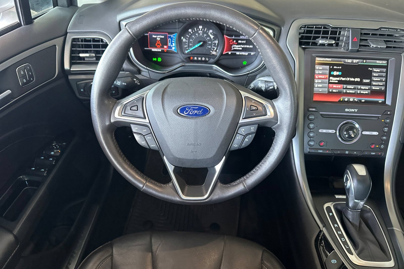 Used 2016 Ford Fusion Energi Titanium w/ Driver Assist Package FWD image 11