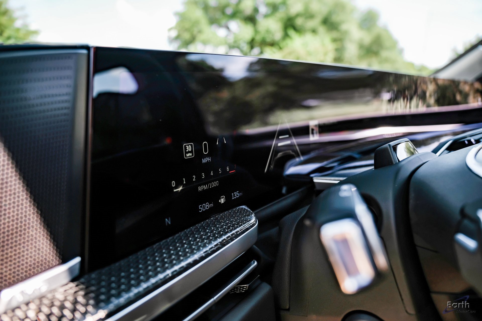 Used 2025 Cadillac Escalade V image 31