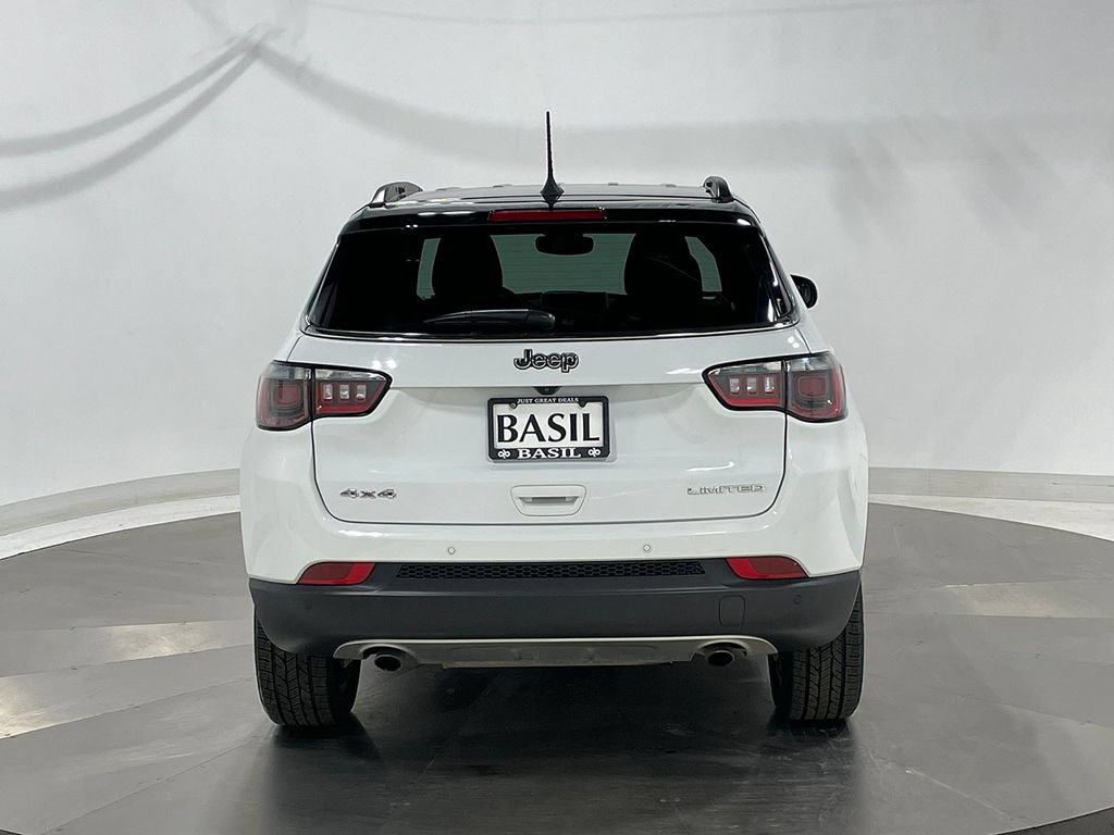 Used 2023 Jeep Compass Limited AWD/4WD image 12
