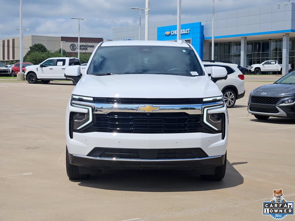 Used 2025 Chevrolet Tahoe LS RWD image 2