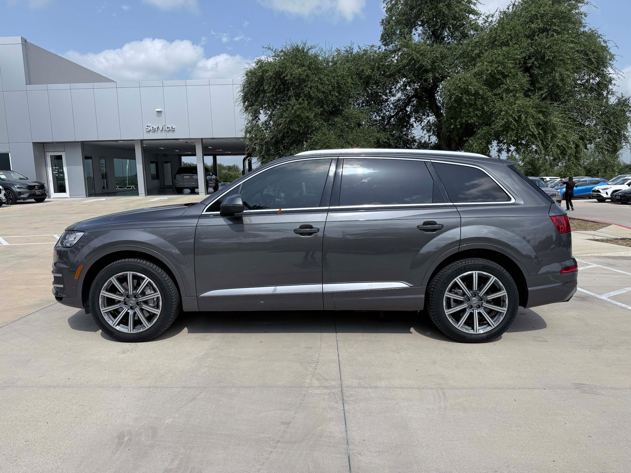 Used 2019 Audi Q7 3.0T Premium Plus AWD/4WD image 3
