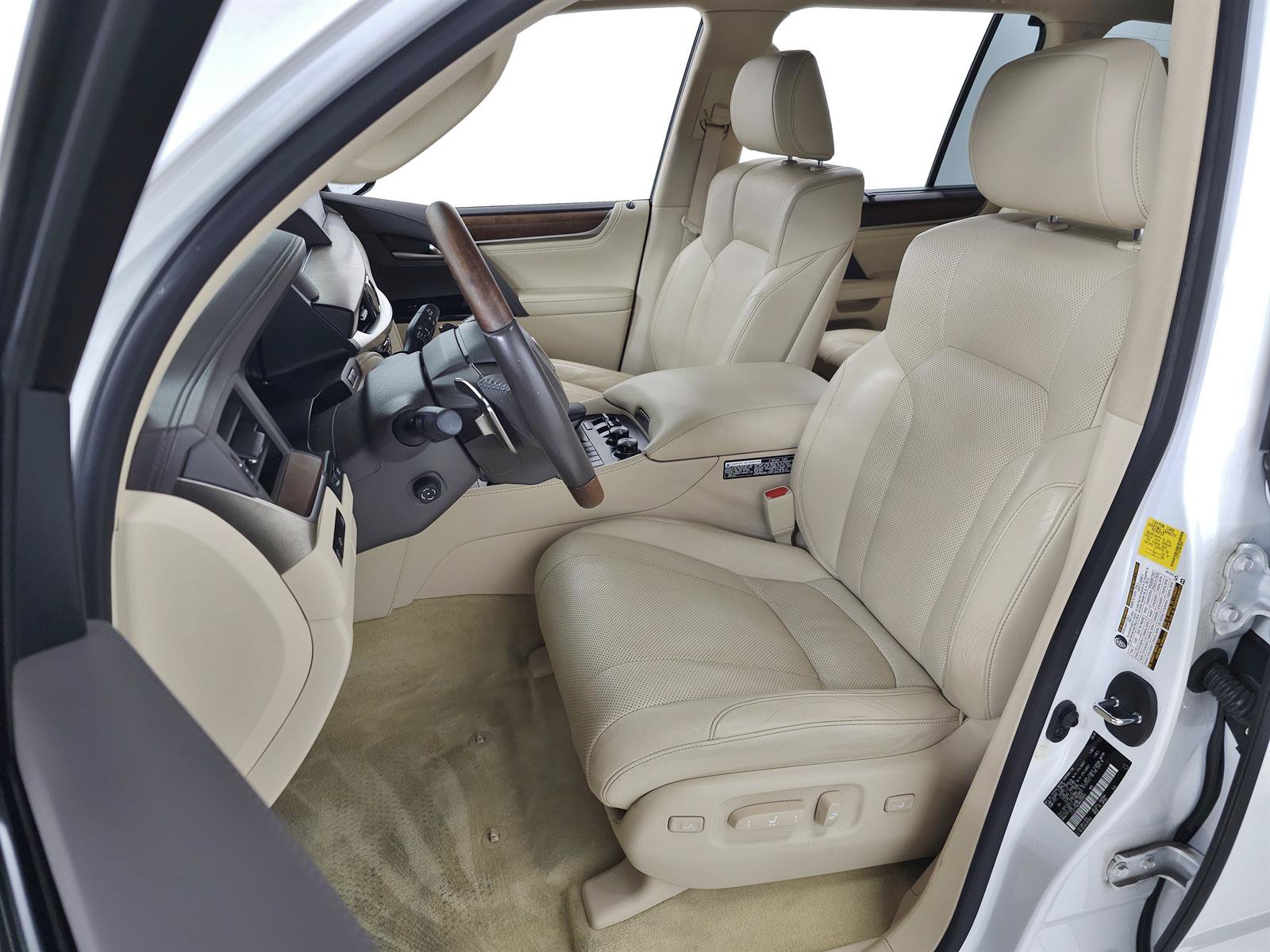 Certified 2021 Lexus LX 570 4WD w/ Luxury Package image 18