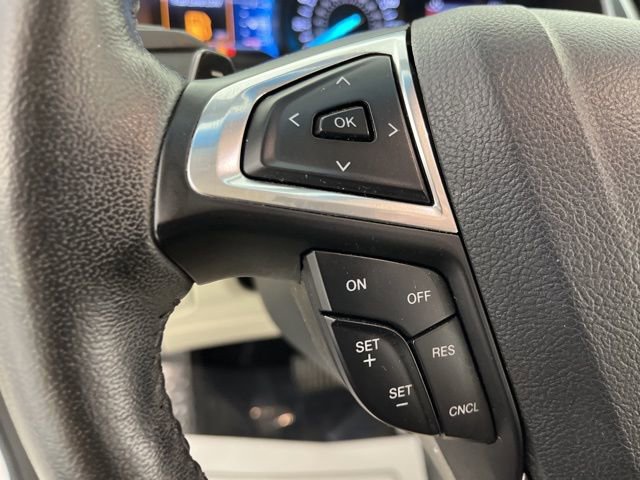 Used 2015 Ford Edge Titanium image 22