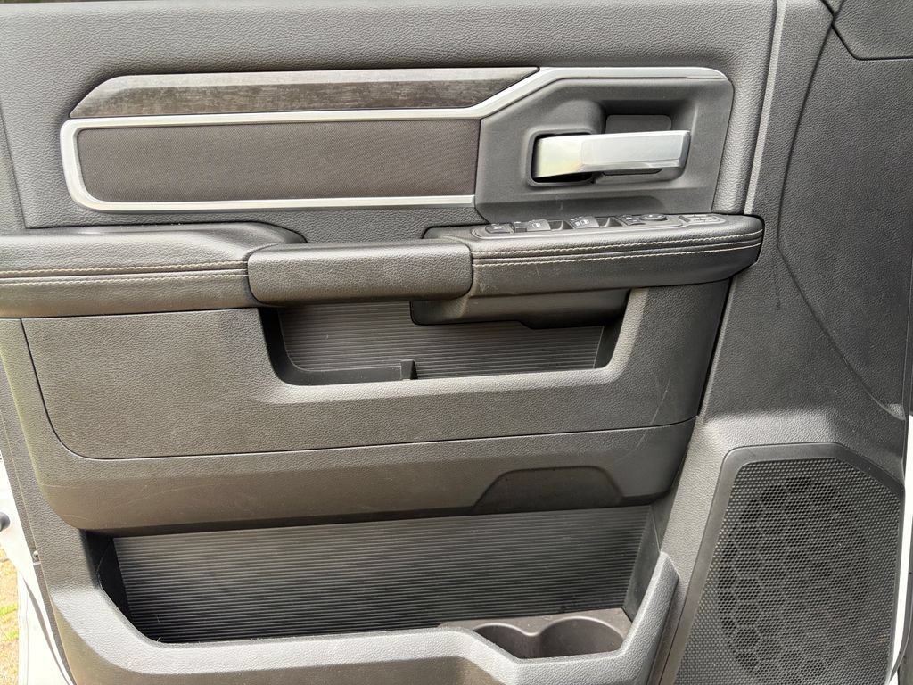 Used 2024 RAM 2500 Lone Star w/ Sport Appearance Package RWD image 12