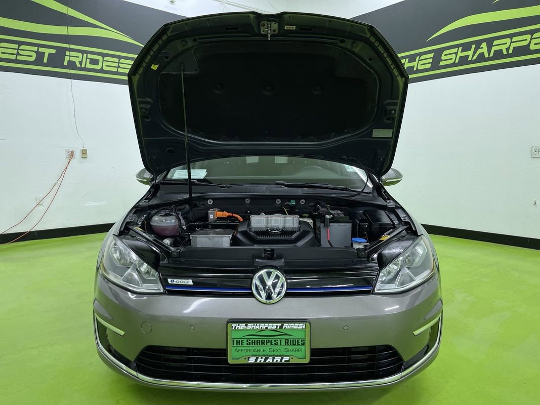 Used 2015 Volkswagen e-Golf Limited Edition image 4