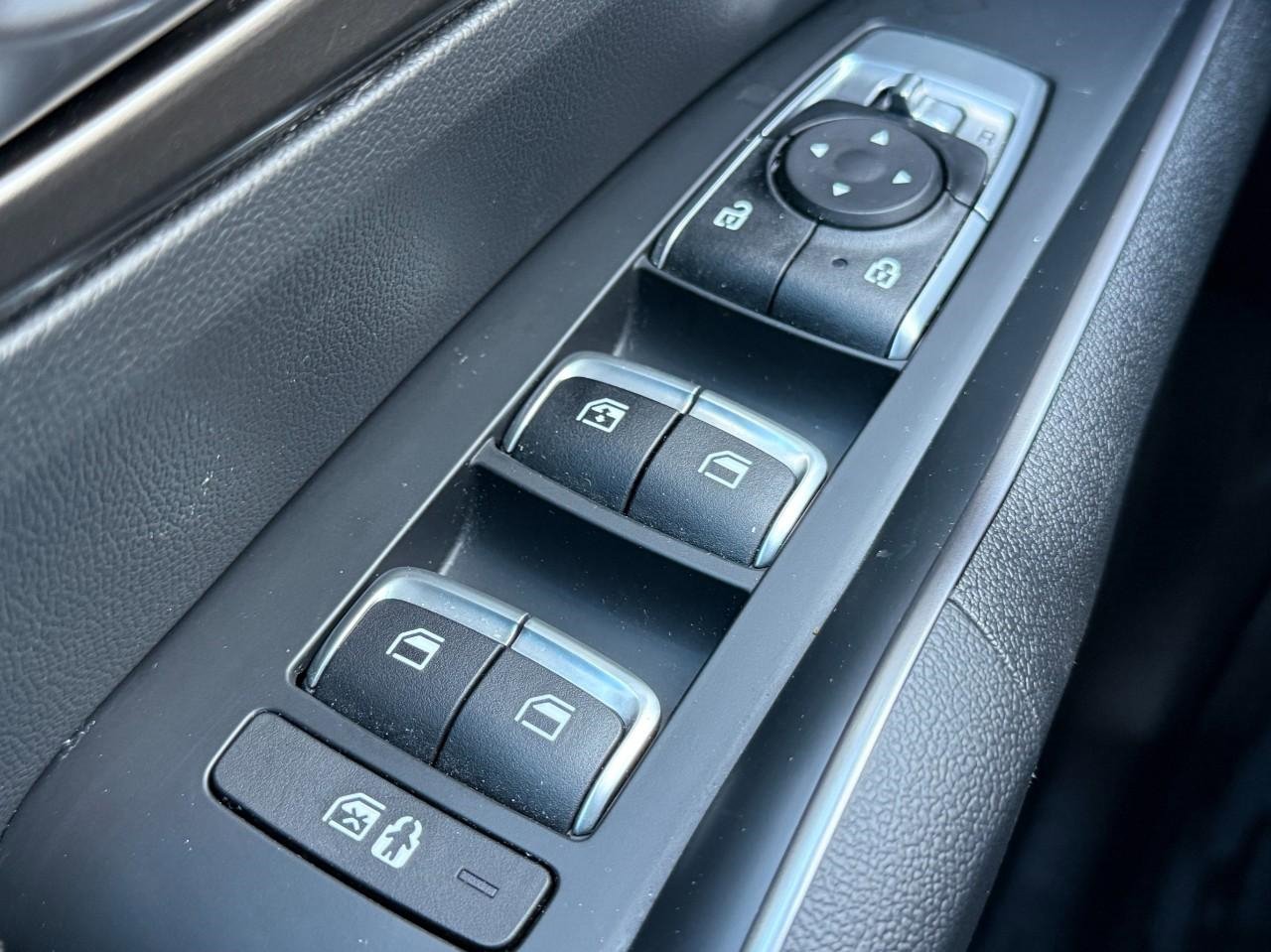 Used 2024 Kia Sorento EX image 20