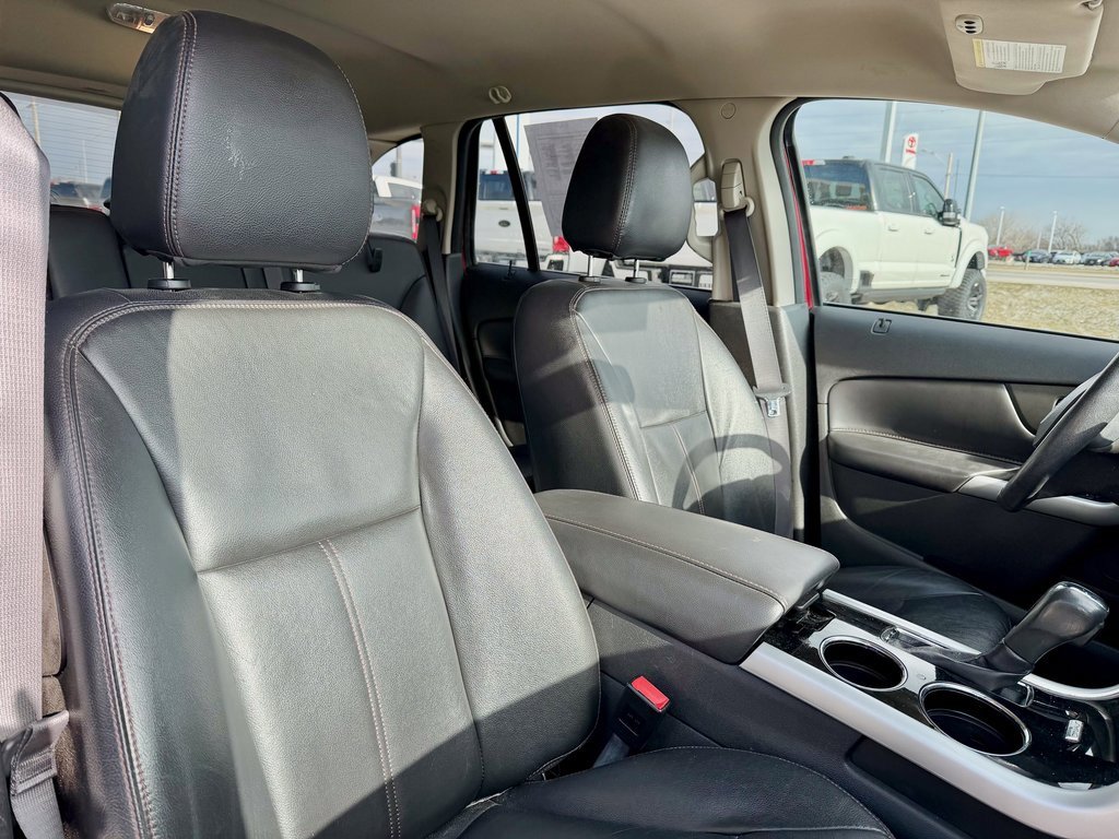 Used 2014 Ford Edge Limited w/ Driver Entry Package image 19