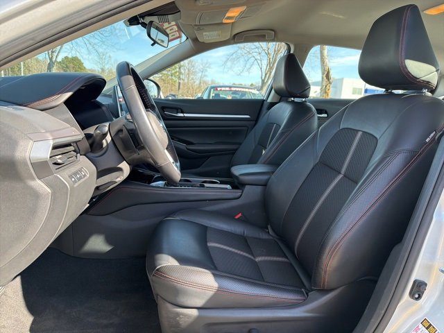 Used 2024 Nissan Altima 2.5 SR image 20