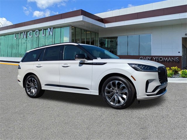 New 2026 Lincoln Aviator 2WD image 2