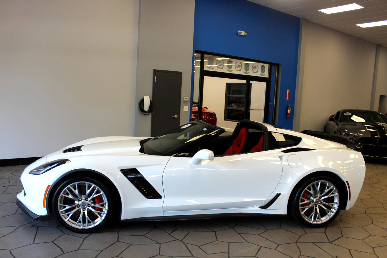 Used 2019 Chevrolet Corvette Z06 w/ Z07 Performance Package image 7