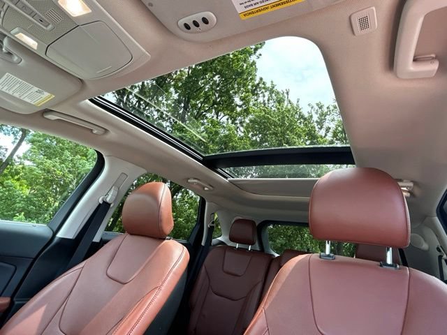 Used 2019 Ford Edge Titanium w/ Equipment Group 301A AWD/4WD image 54