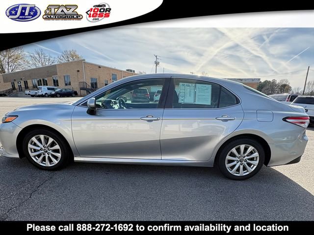 Used 2019 Toyota Camry LE FWD image 4