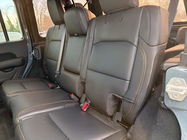 Used 2024 Jeep Wrangler Sahara w/ Technology Group image 19