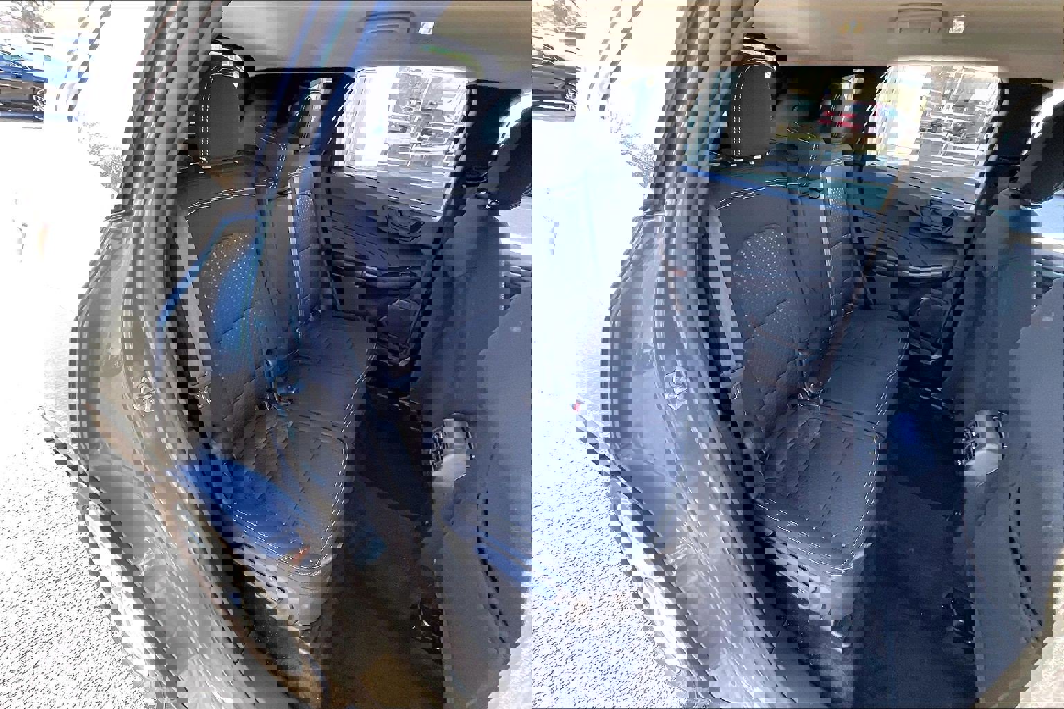 Used 2025 Ford Escape Active image 25