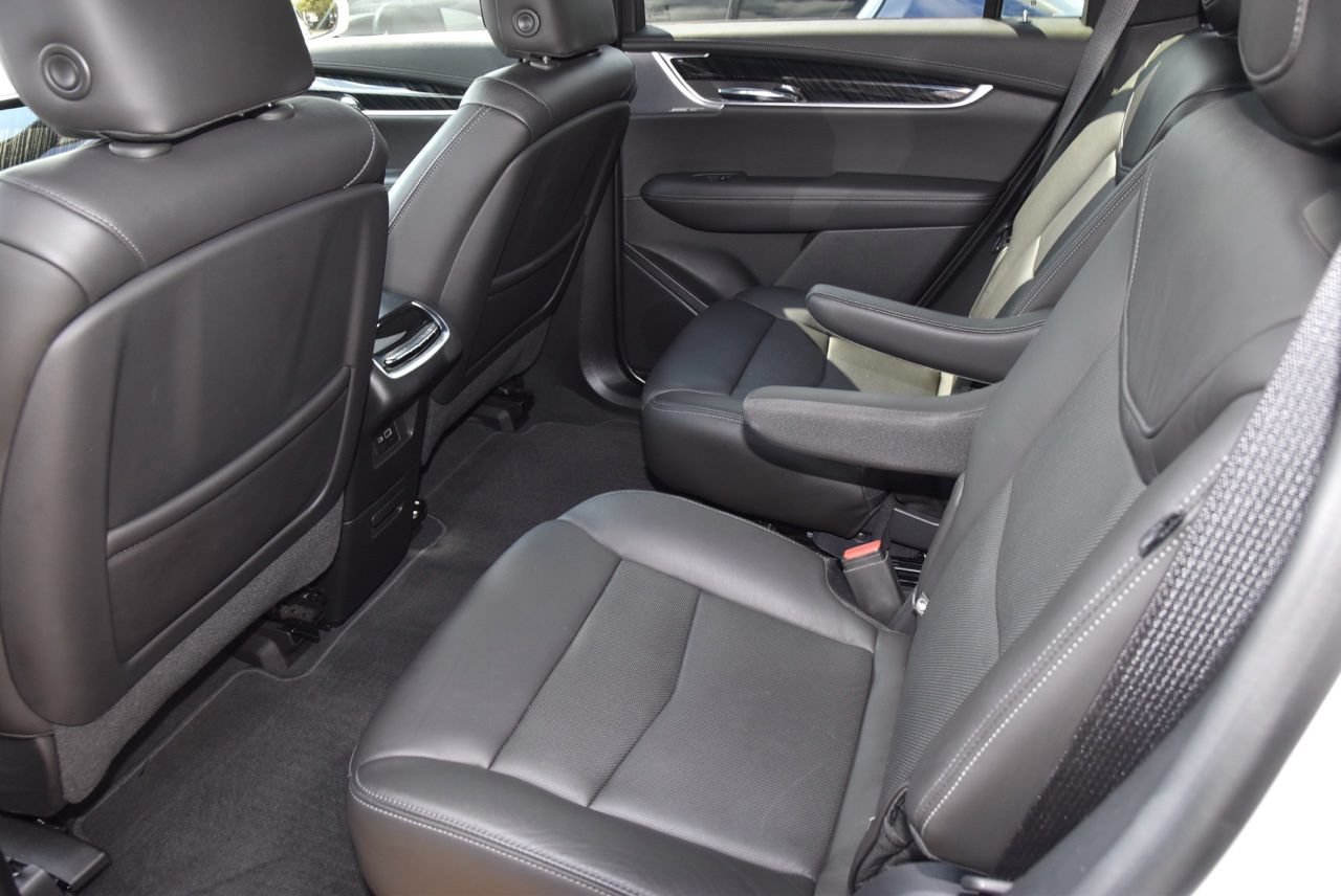 Used 2020 Cadillac XT6 Premium Luxury FWD image 10