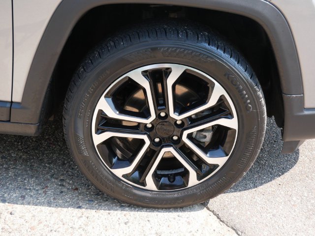 Used 2022 Jeep Compass Limited w/ Sun and Sound Group AWD/4WD image 7