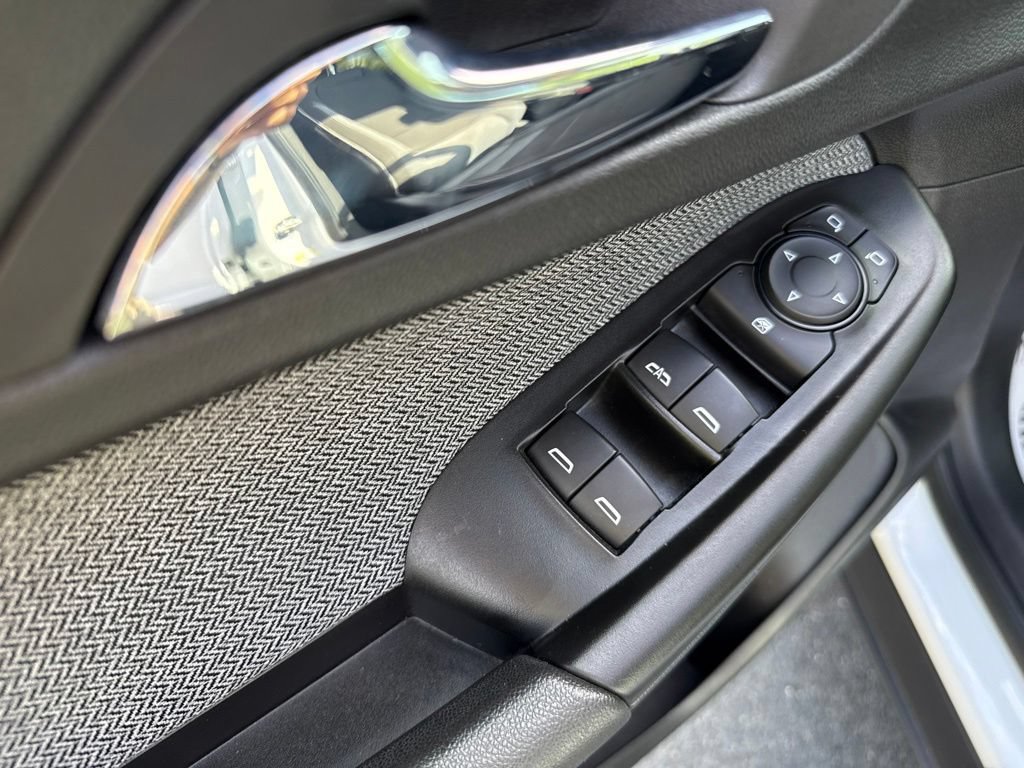 Used 2022 Chevrolet TrailBlazer LT w/ Convenience Package FWD image 25