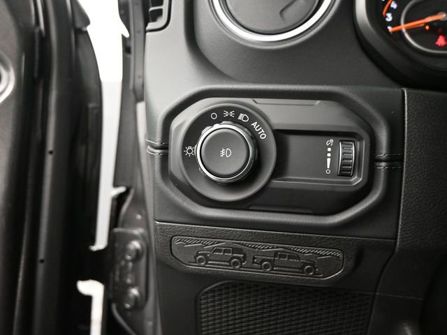 New 2026 Jeep Wrangler Sahara image 38