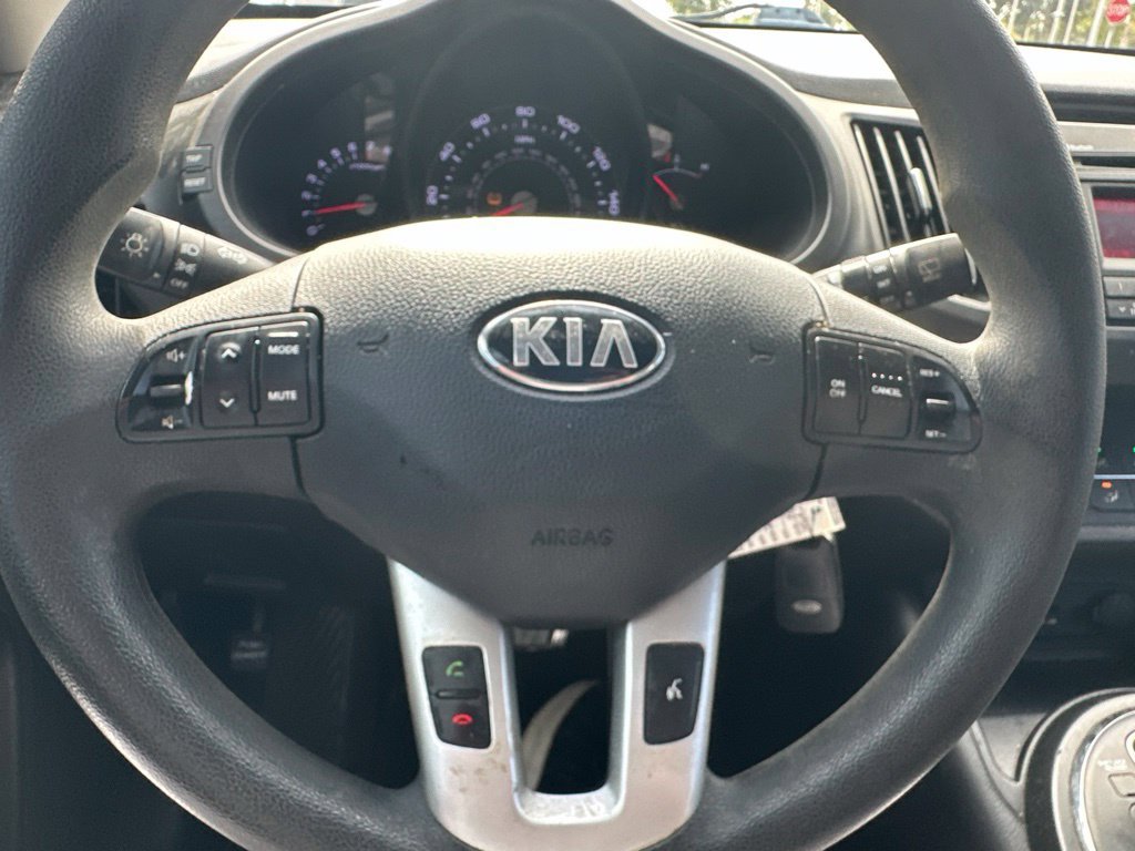 Used 2013 Kia Sportage LX FWD image 12