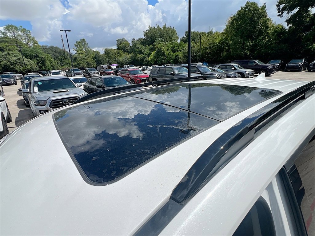 Used 2024 Honda Pilot Elite image 23