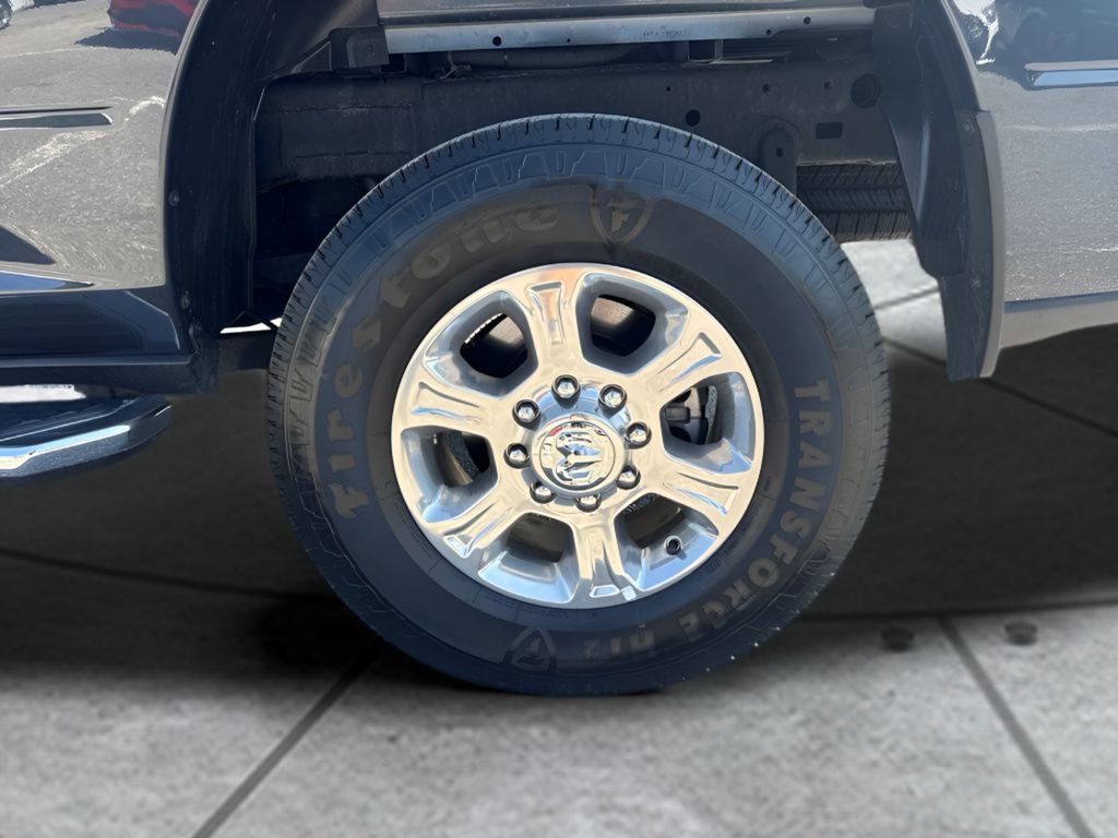 Used 2025 RAM 2500 Big Horn AWD/4WD image 28