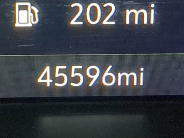 Used 2022 GMC Canyon Denali w/ Denali Black Edition Package image 34