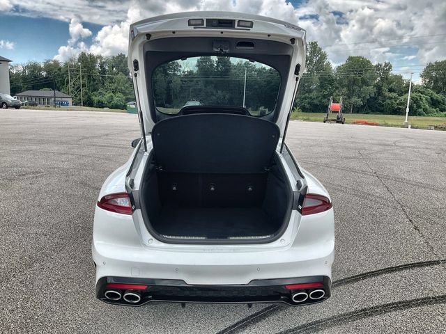 Used 2021 Kia Stinger GT1 AWD/4WD image 31