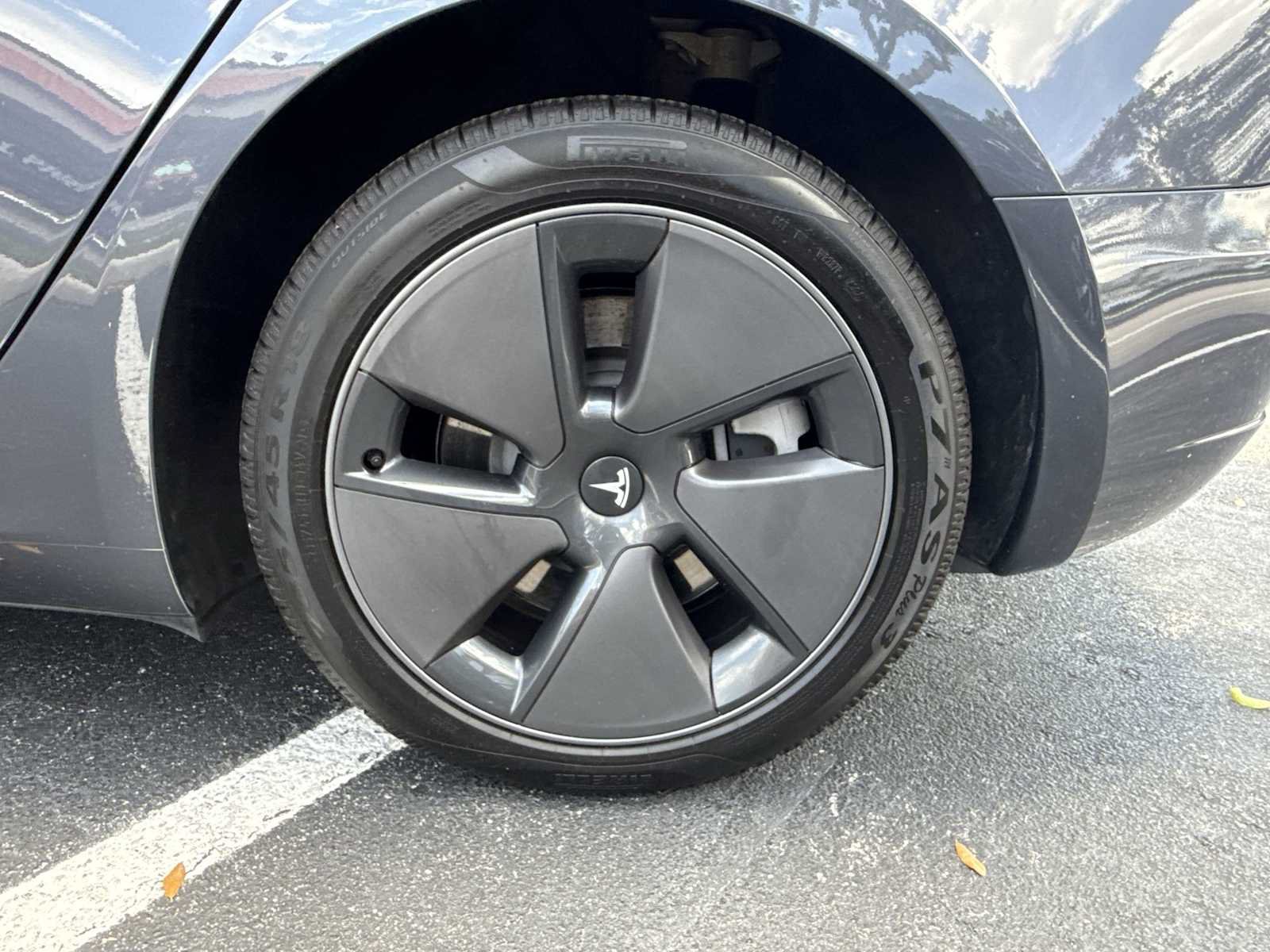 Used 2023 Tesla Model 3 Standard Range RWD image 10