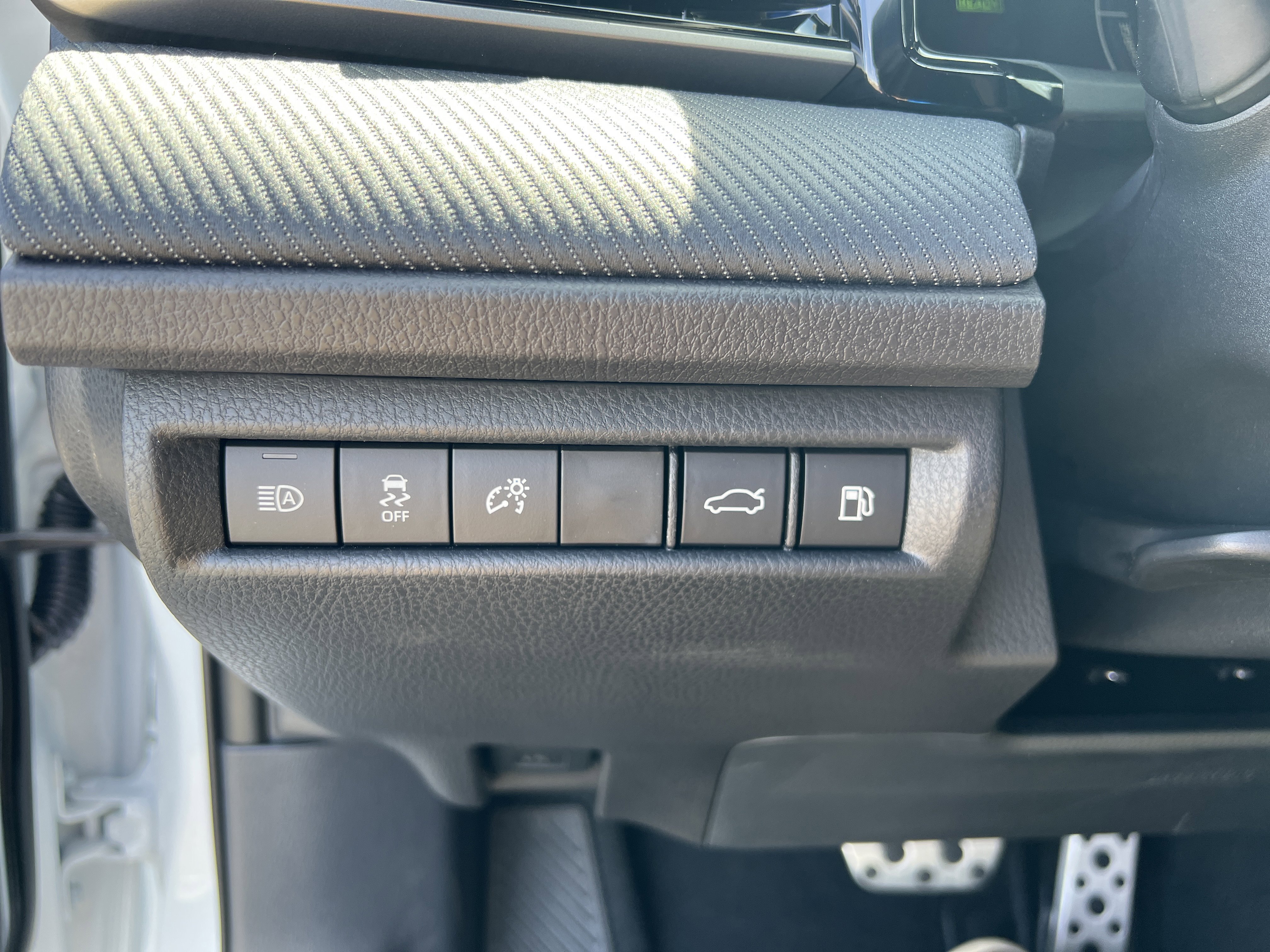 New 2026 Toyota Camry SE image 13