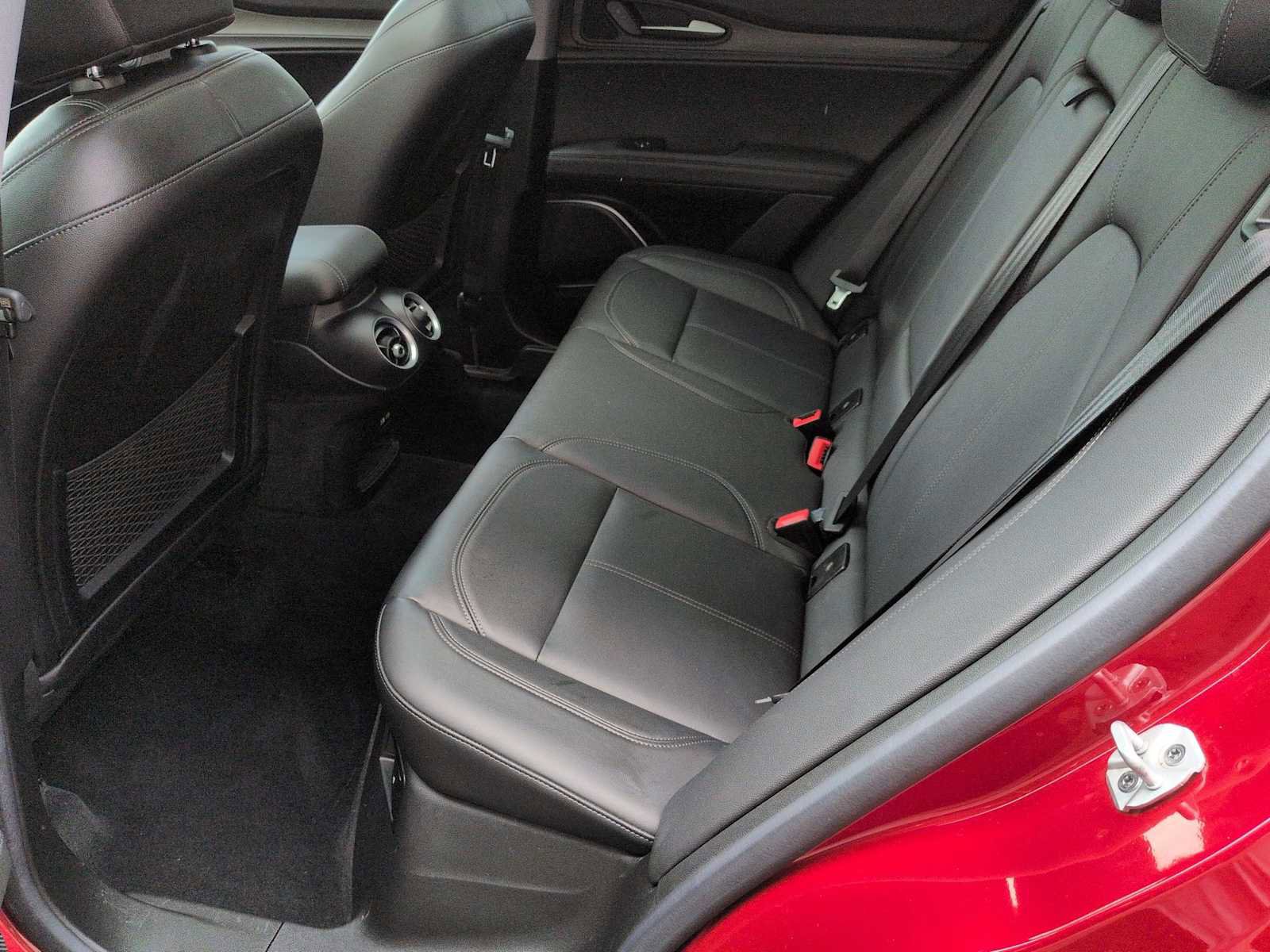 Used 2019 Alfa Romeo Stelvio Ti w/ TI Performance Package image 21