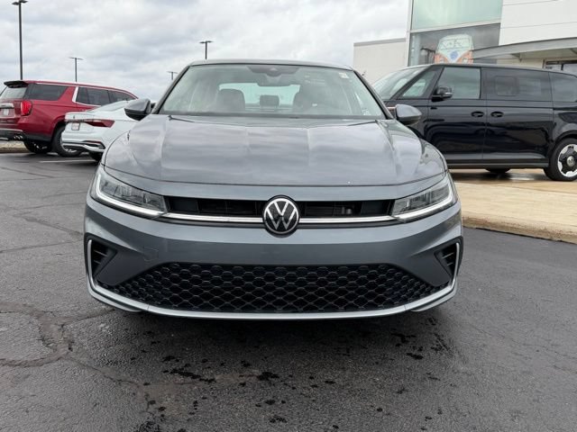 New 2026 Volkswagen Jetta SE FWD image 2