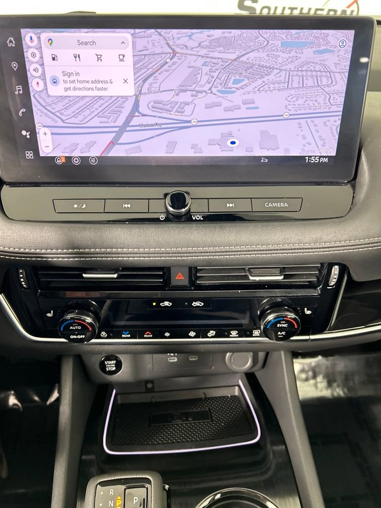 Used 2024 Nissan Rogue SL w/ SL Premium Package image 14