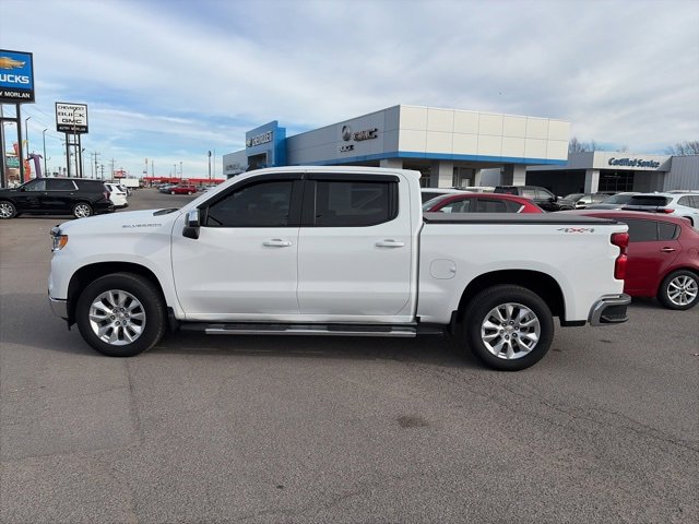 Used 2022 Chevrolet Silverado 1500 LT image 3