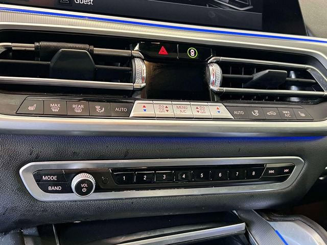 Used 2023 BMW X6 xDrive40i w/ M Sport Package AWD/4WD image 35