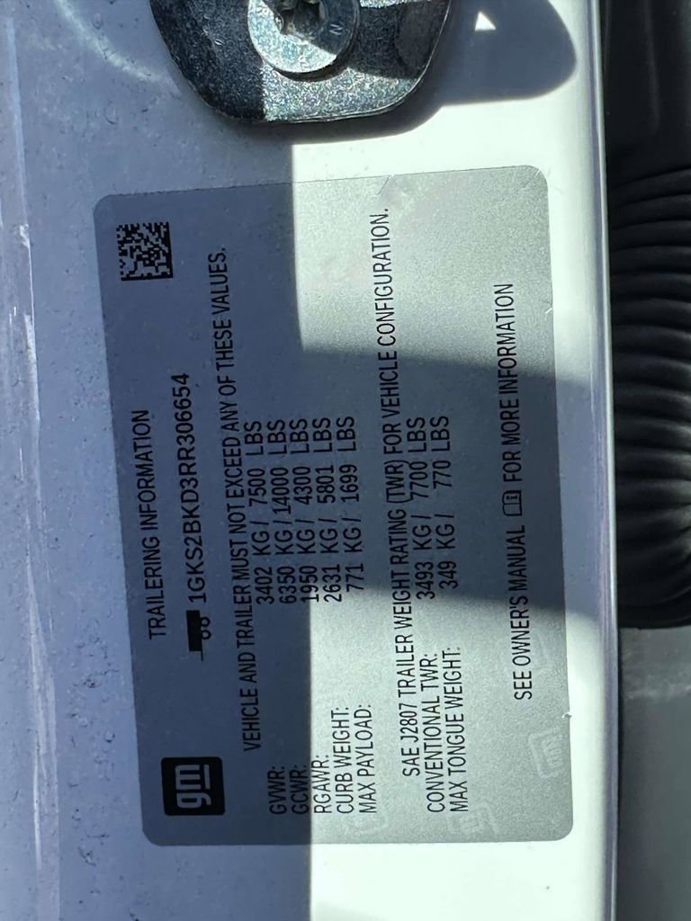 Used 2024 GMC Yukon SLT image 35