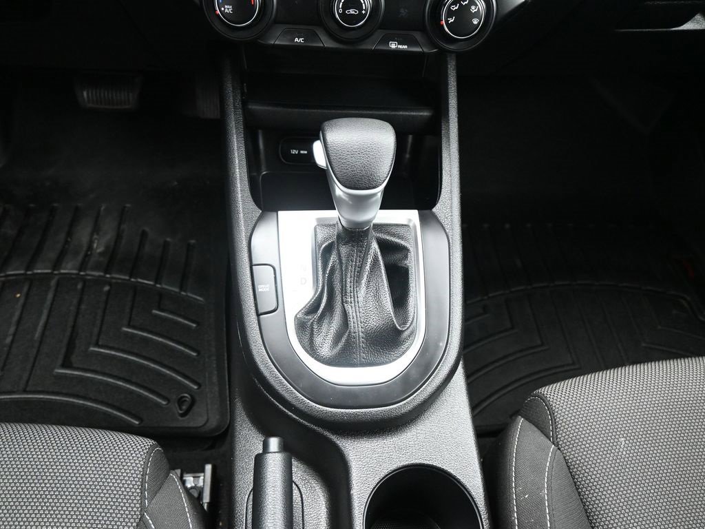 Used 2023 Kia Forte LXS w/ LXS Technology Package image 14